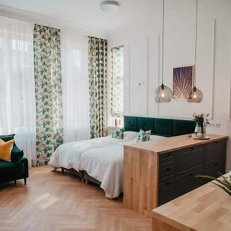 Przy Parku Wilsona Apartment